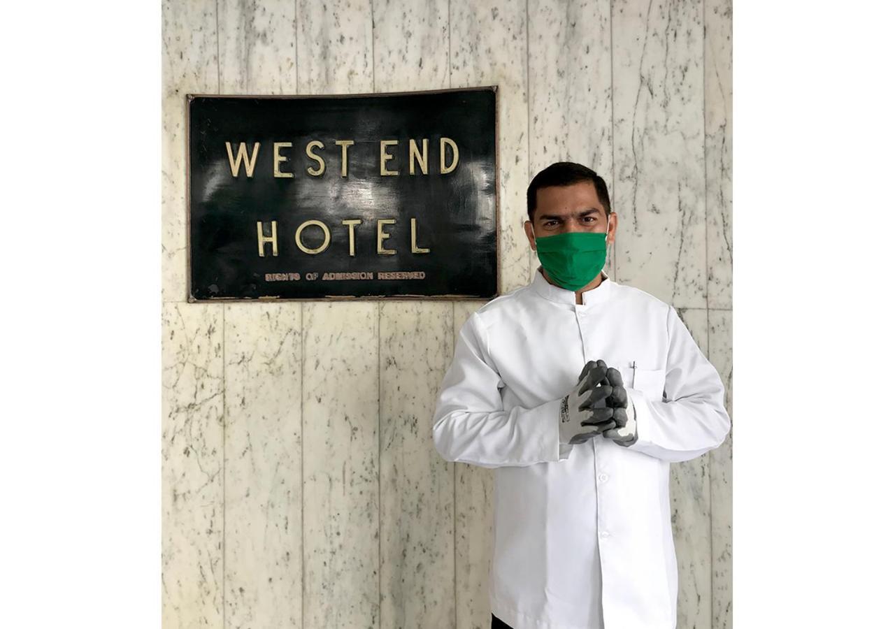 West End Hotel Bombay Esterno foto