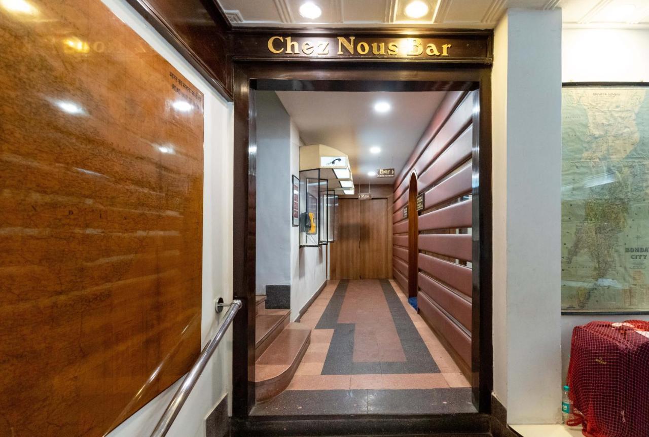West End Hotel Bombay Esterno foto