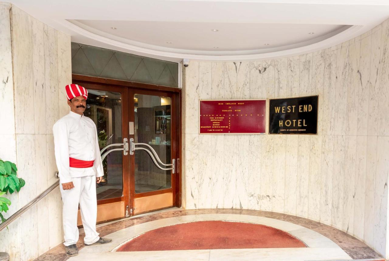 West End Hotel Bombay Esterno foto
